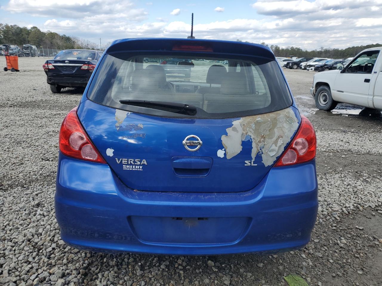2011 Nissan Versa - Image 6