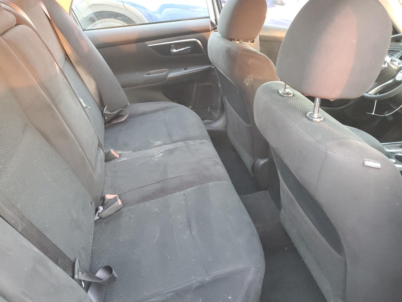 2014 Nissan Altima - Image 10