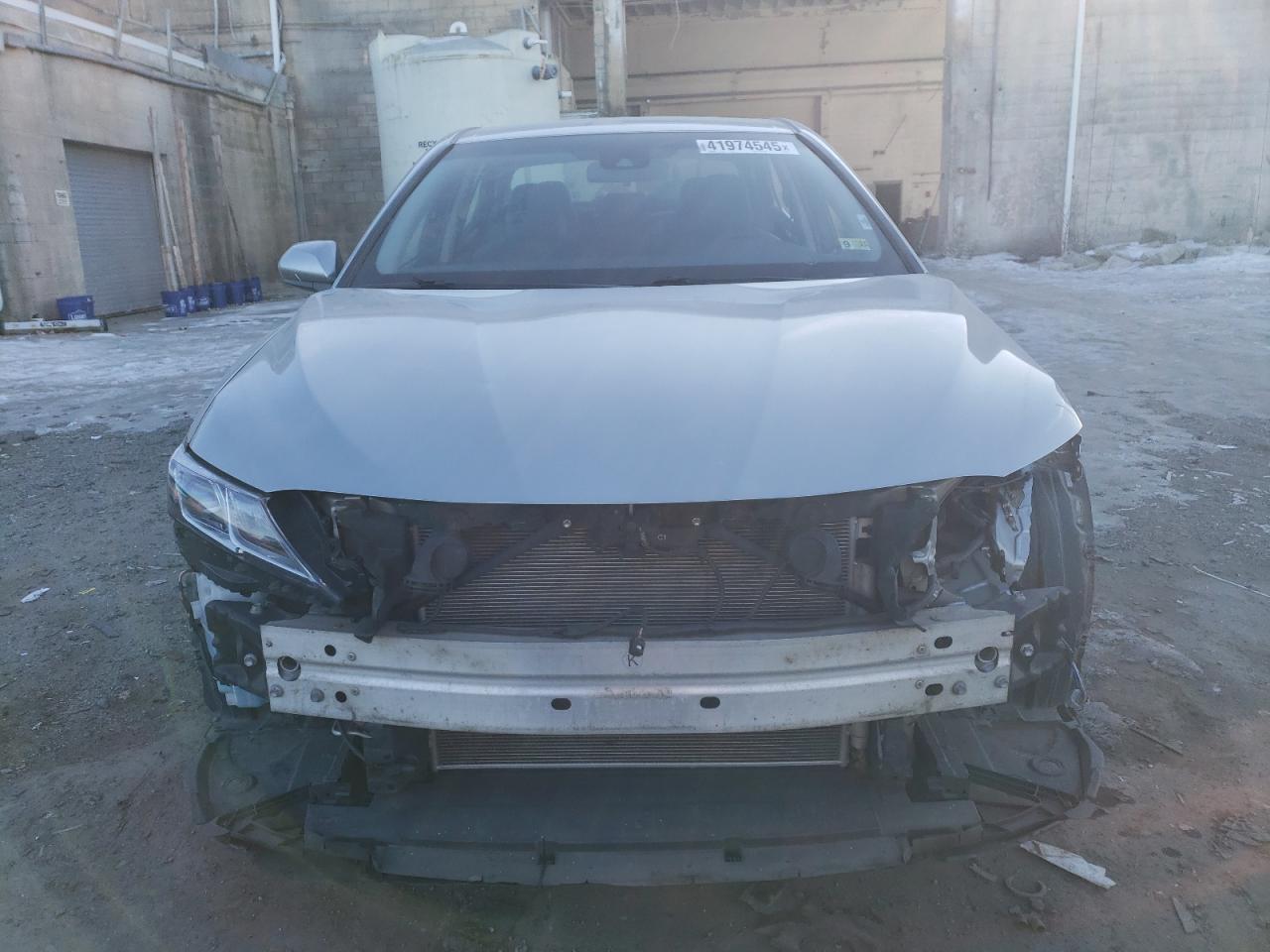 2018 Toyota Camry - Image 5
