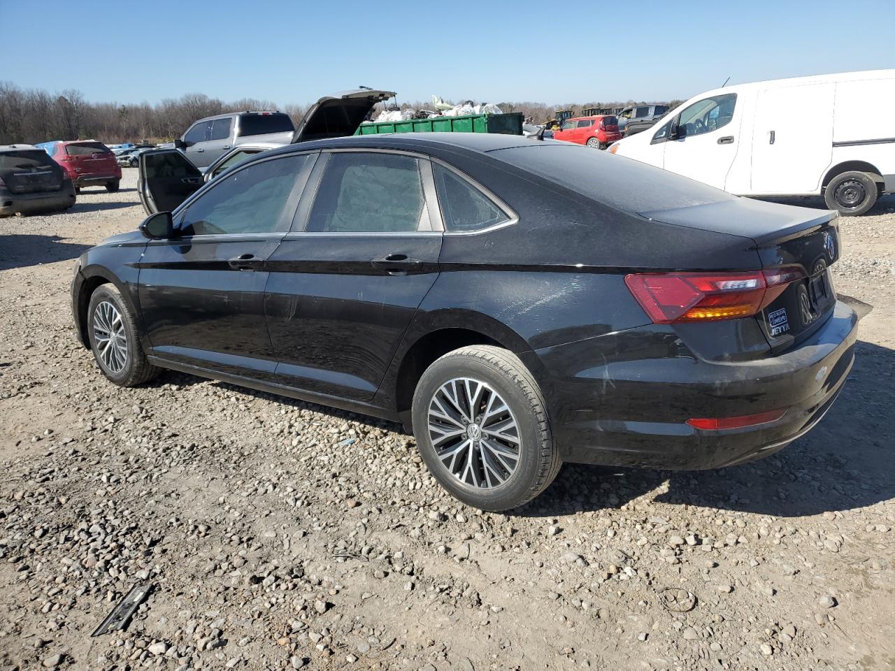 2019 Volkswagen Jetta - Image 2