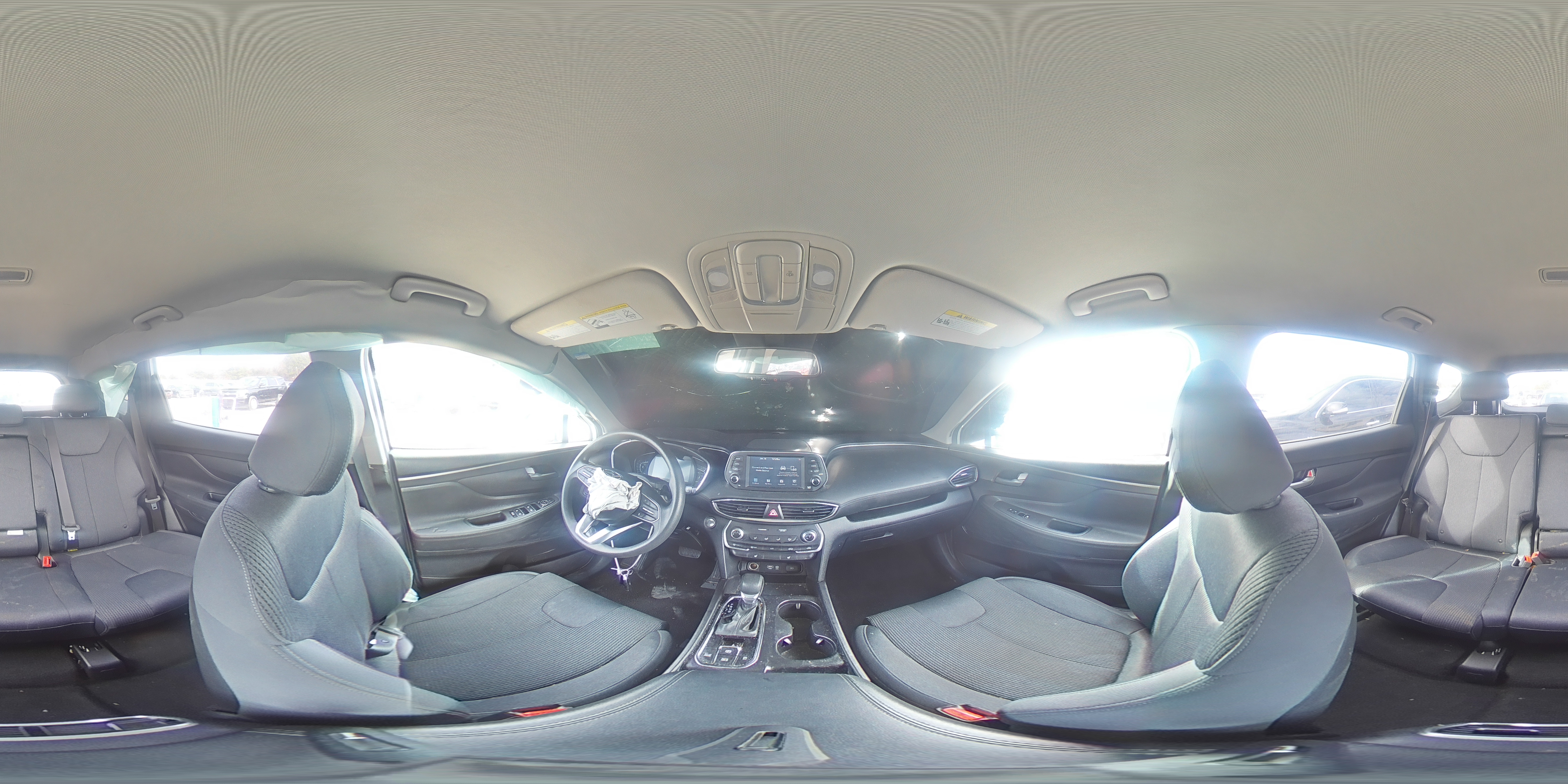 2020 Hyundai Santa Fe - Image 14