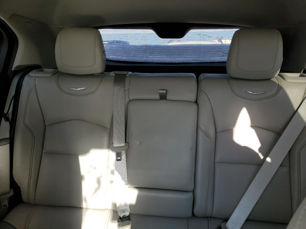 2019 Cadillac XT4 - Image 10