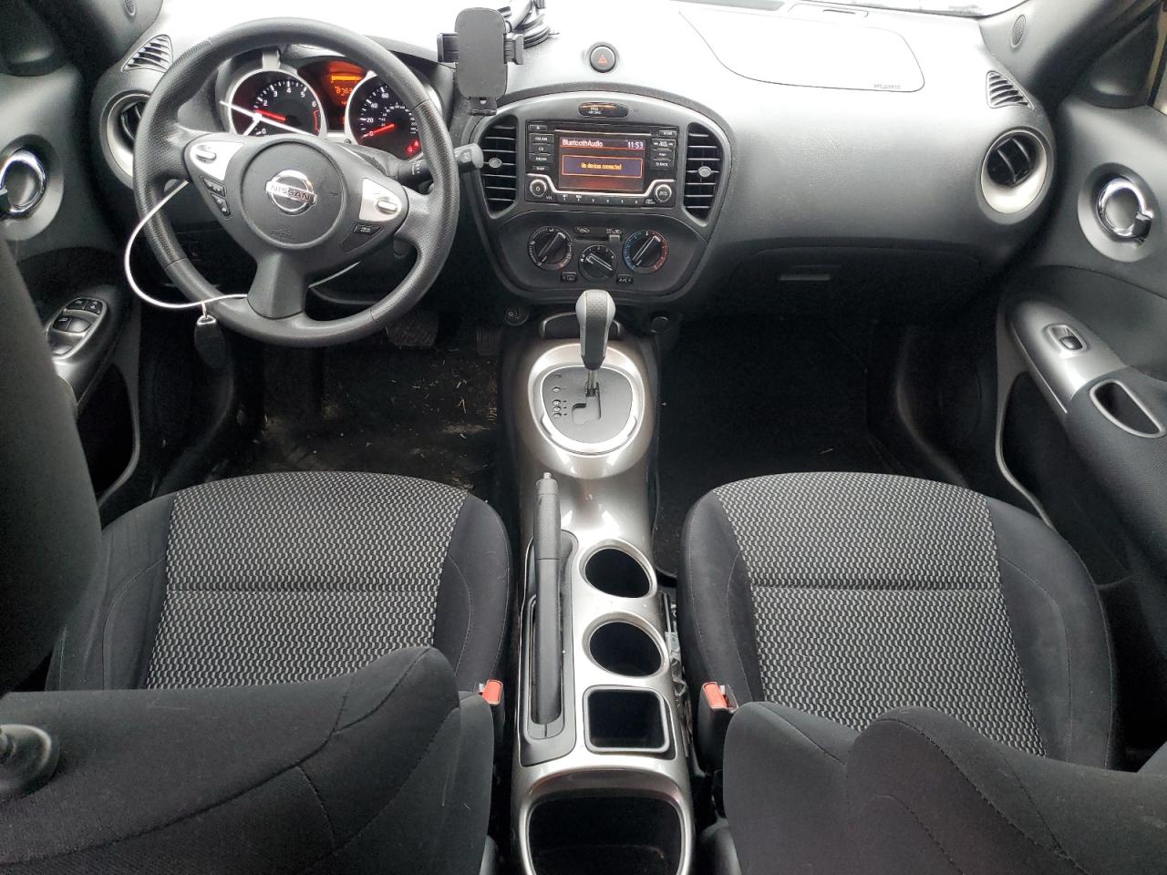 2016 Nissan Juke S VIN: JN8AF5MR5GT606447 Lot: 42644605