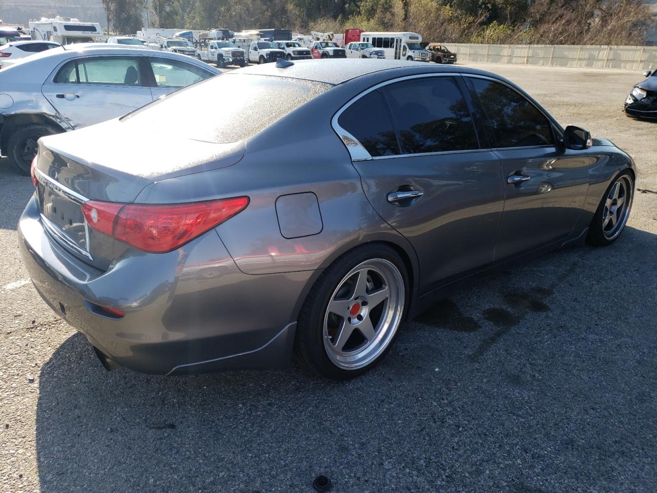2016 Infiniti Q50 - Image 3