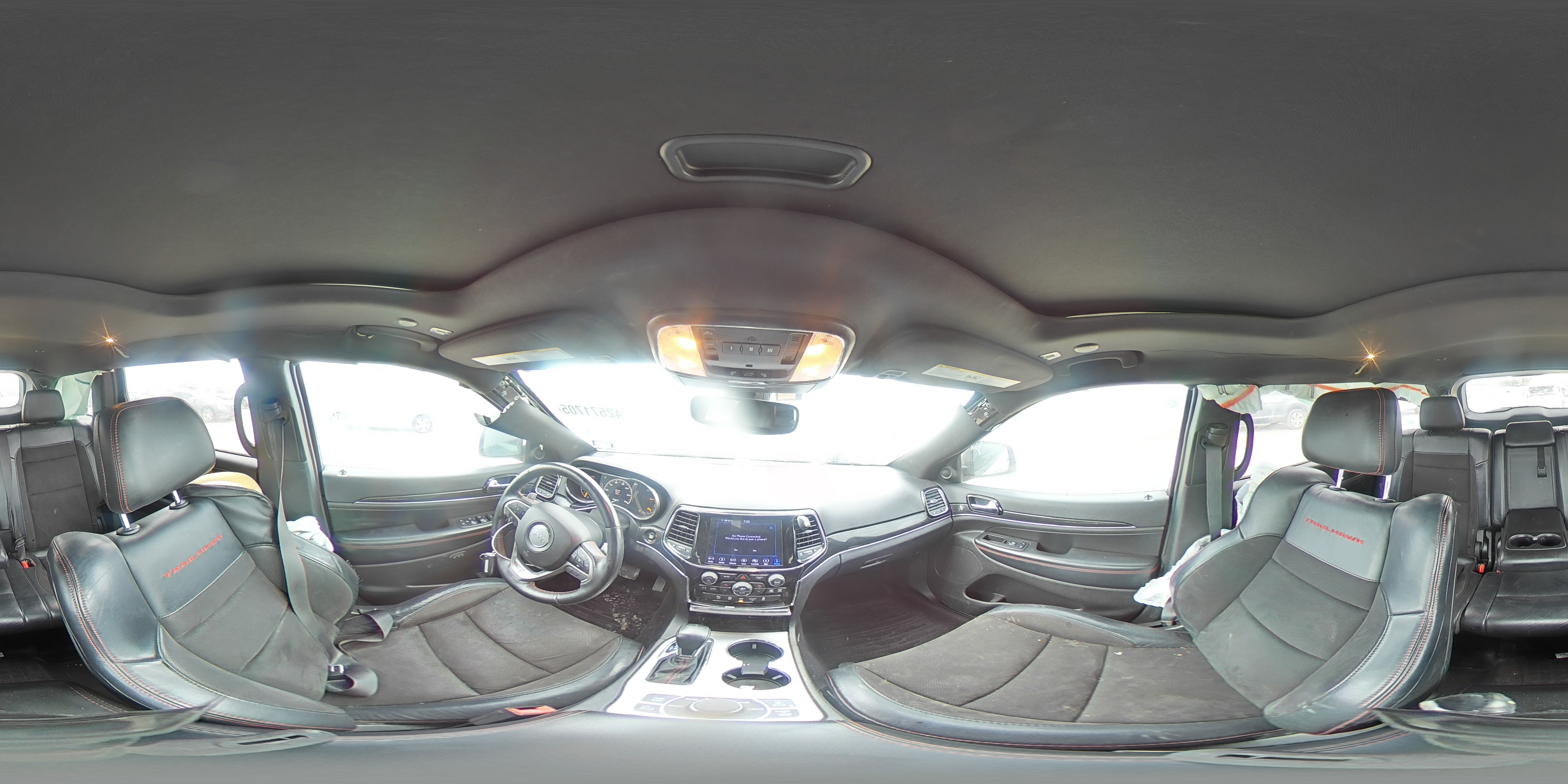 2019 Jeep Grand Cherokee - Image 14