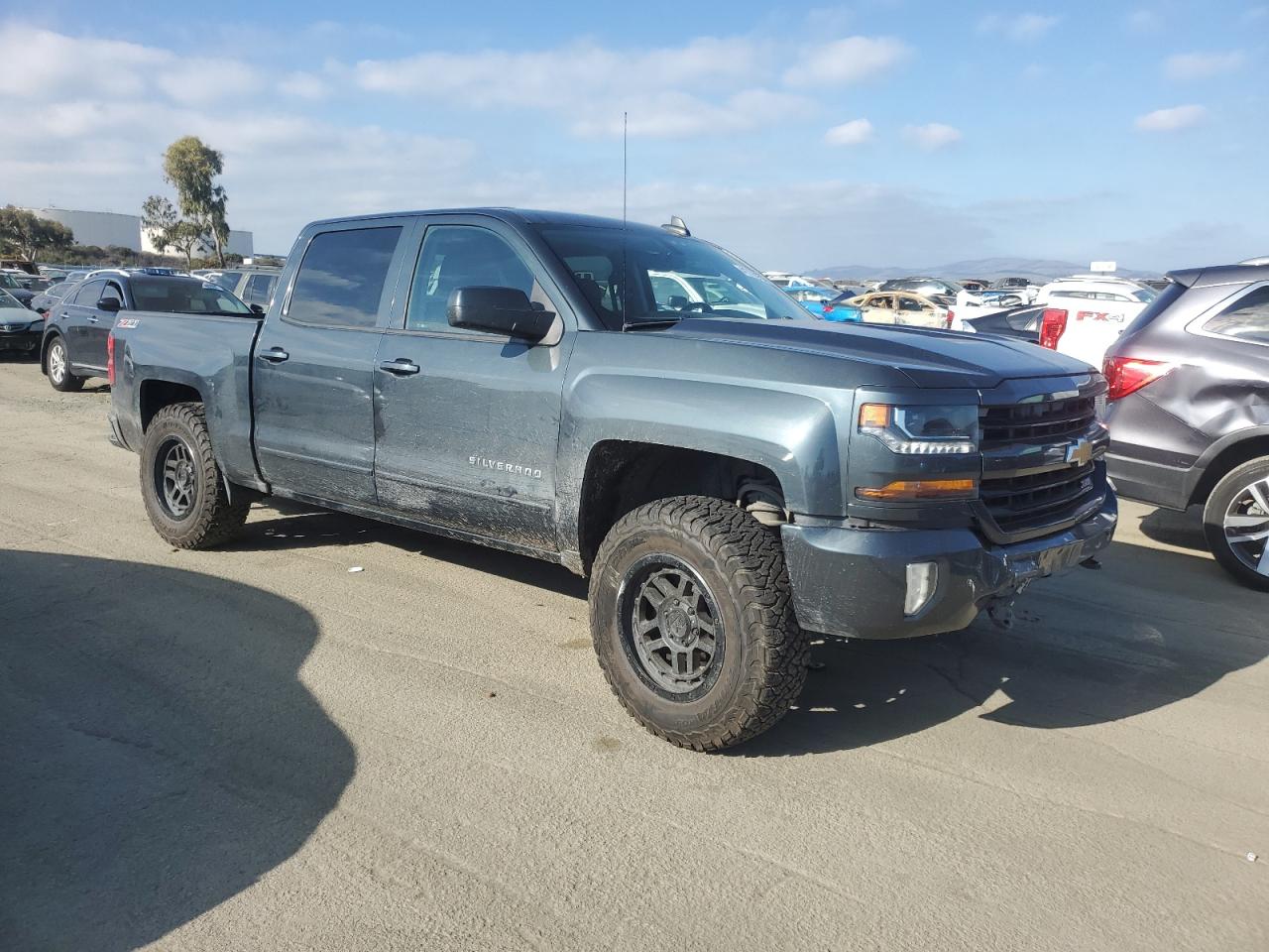 2017 Chevrolet Silverado - Image 4
