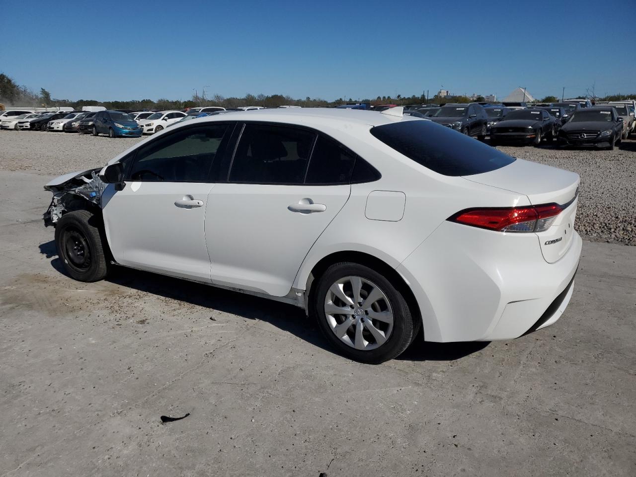 JTDEPMAE9N3005058 2022 TOYOTA COROLLA - Image 2