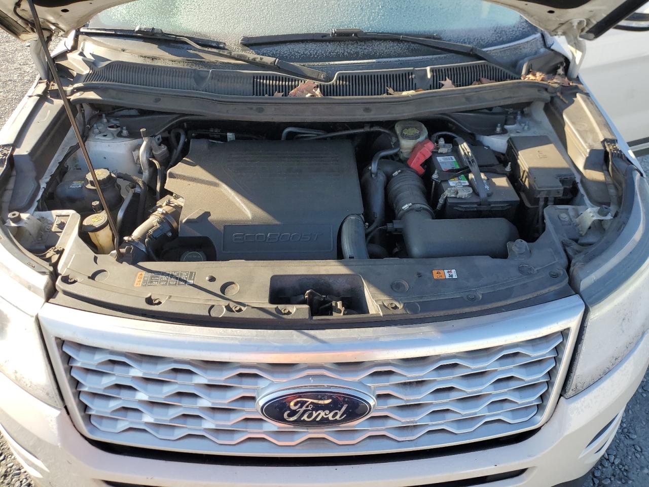 2017 Ford Explorer - Image 13