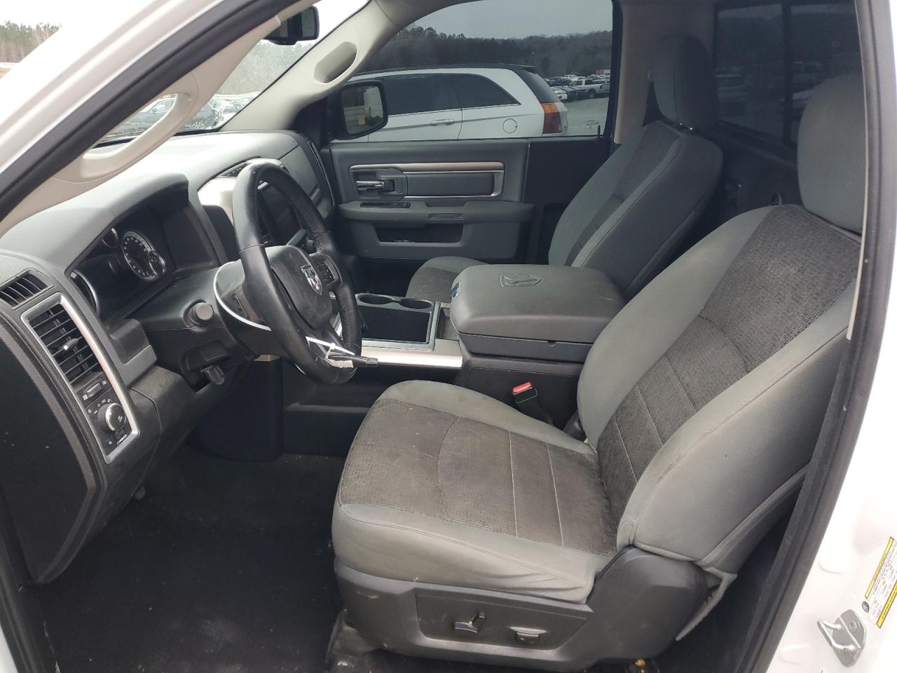 2014 RAM 1500 - Image 7