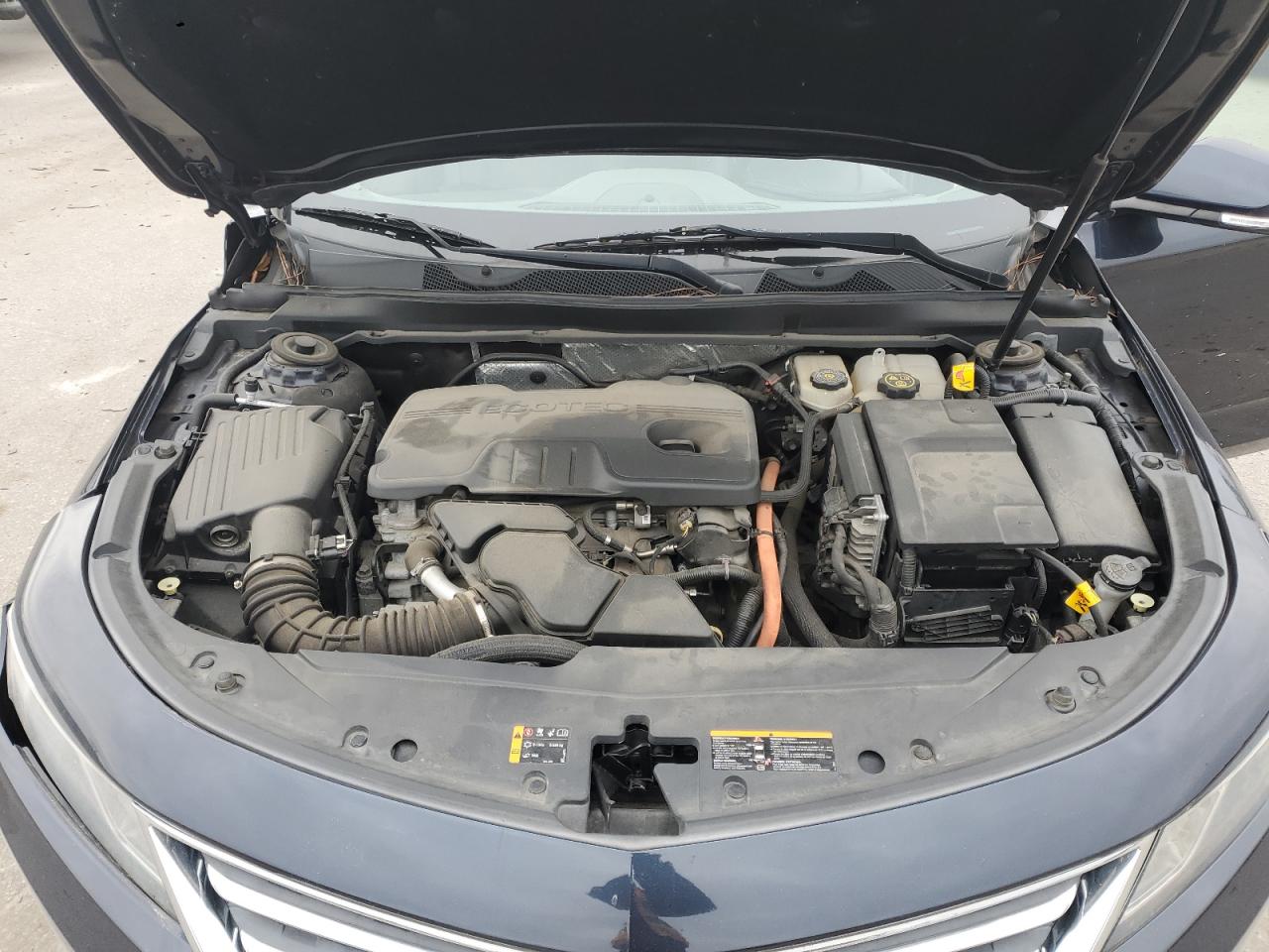 2014 Chevrolet Impala - Image 13