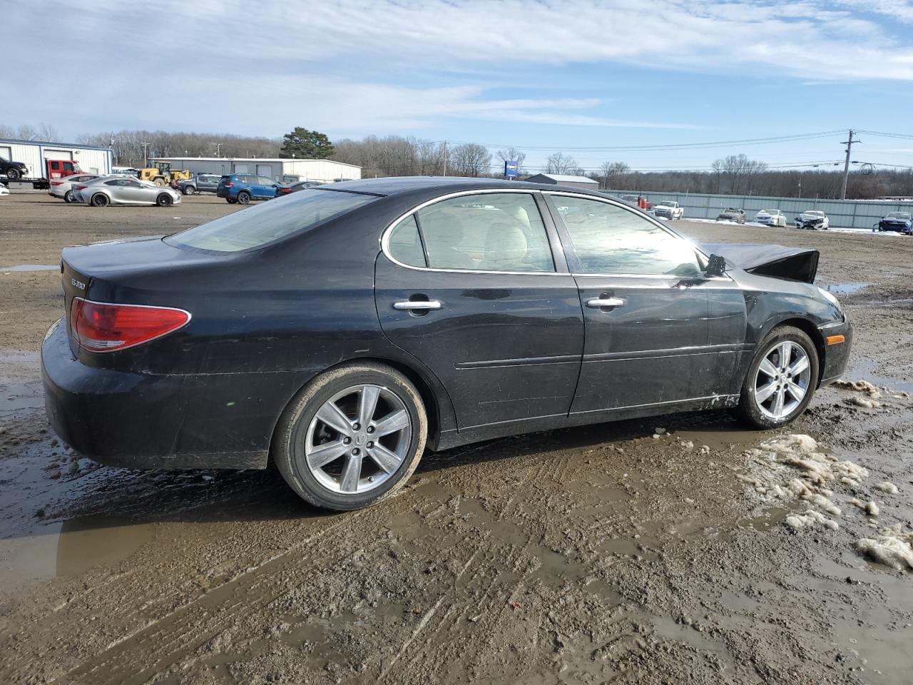 2005 Lexus ES - Image 3