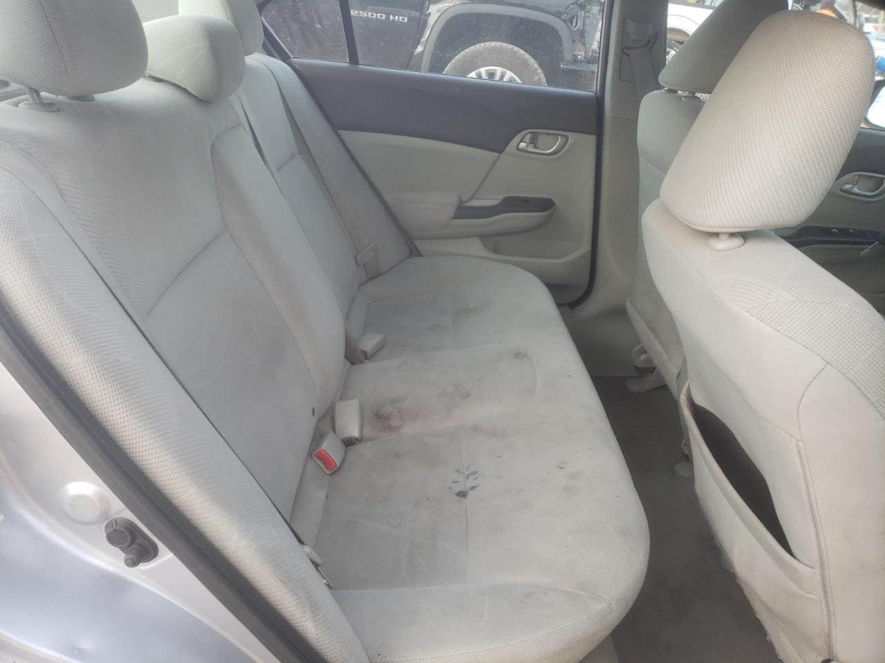 2012 Honda Civic - Image 11