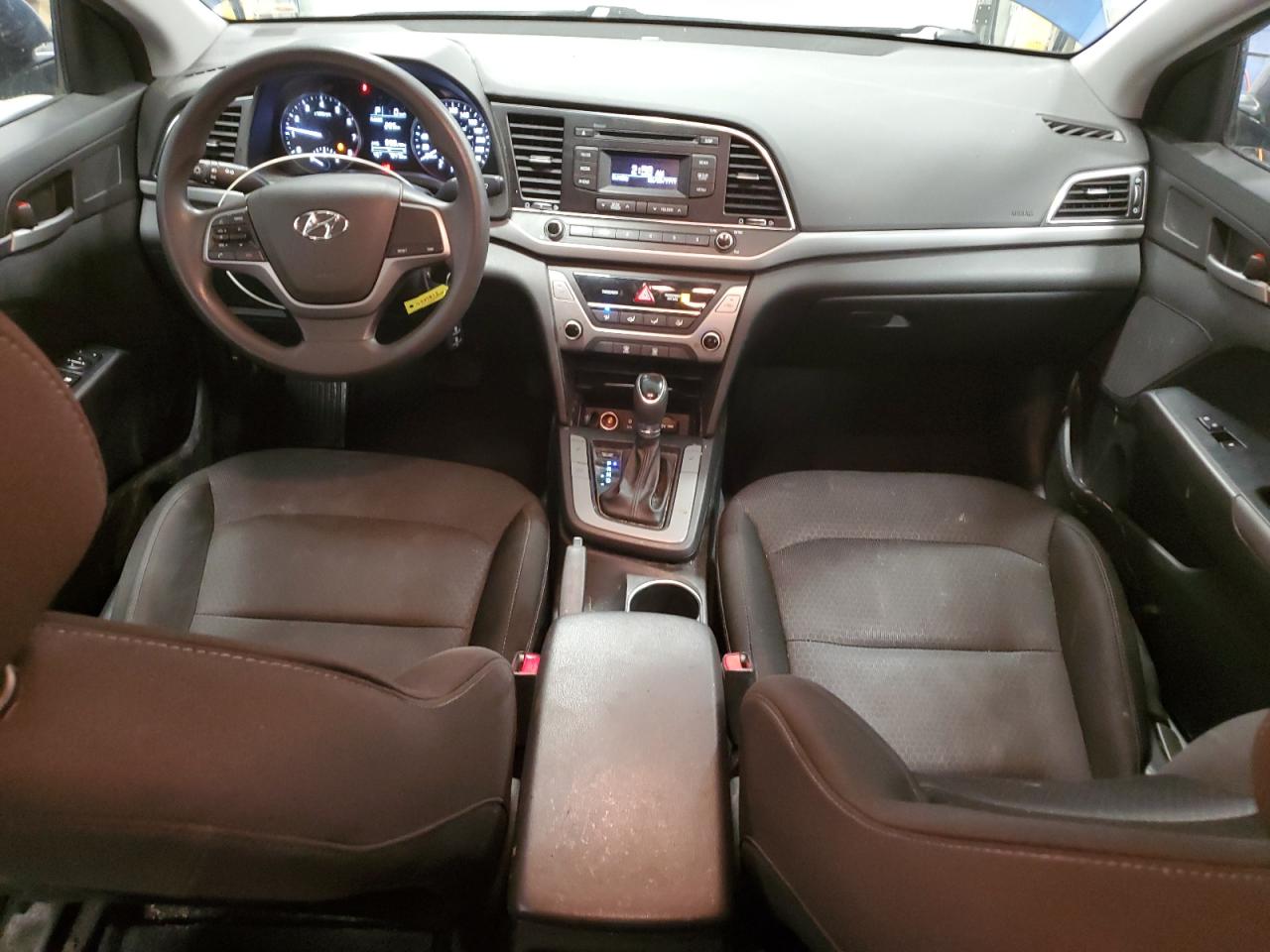 2017 Hyundai Elantra - Image 8