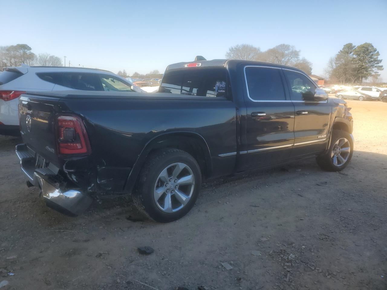 2019 RAM 1500 - Image 3