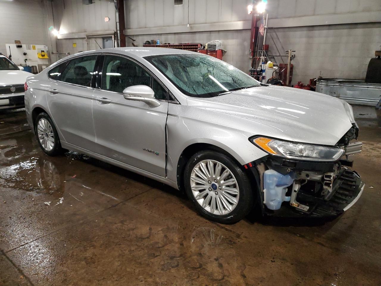 2013 Ford Fusion - Image 4
