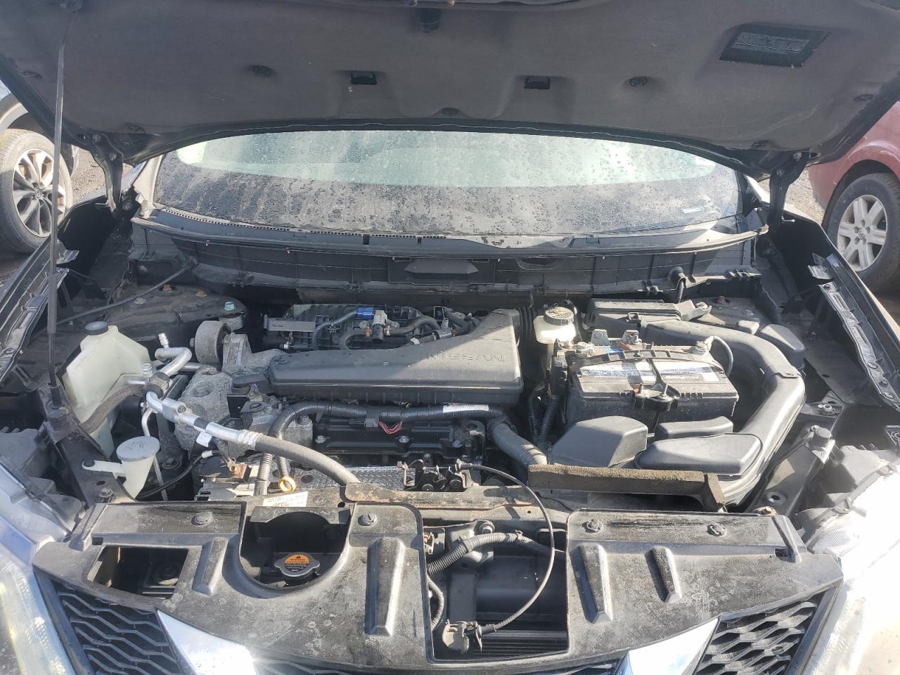 2016 Nissan Rogue - Image 12