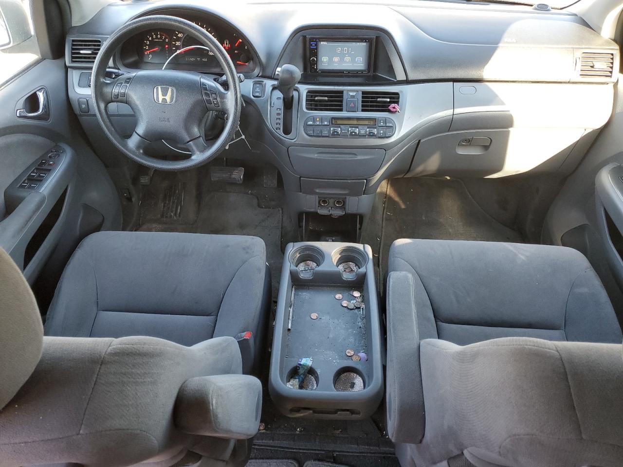 2005 Honda Odyssey - Image 8