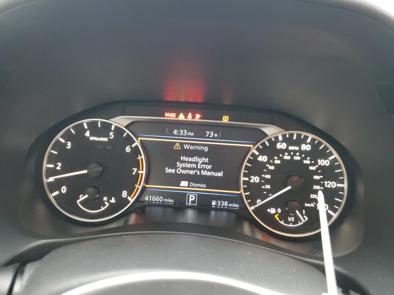 2022 Nissan Altima - Image 9