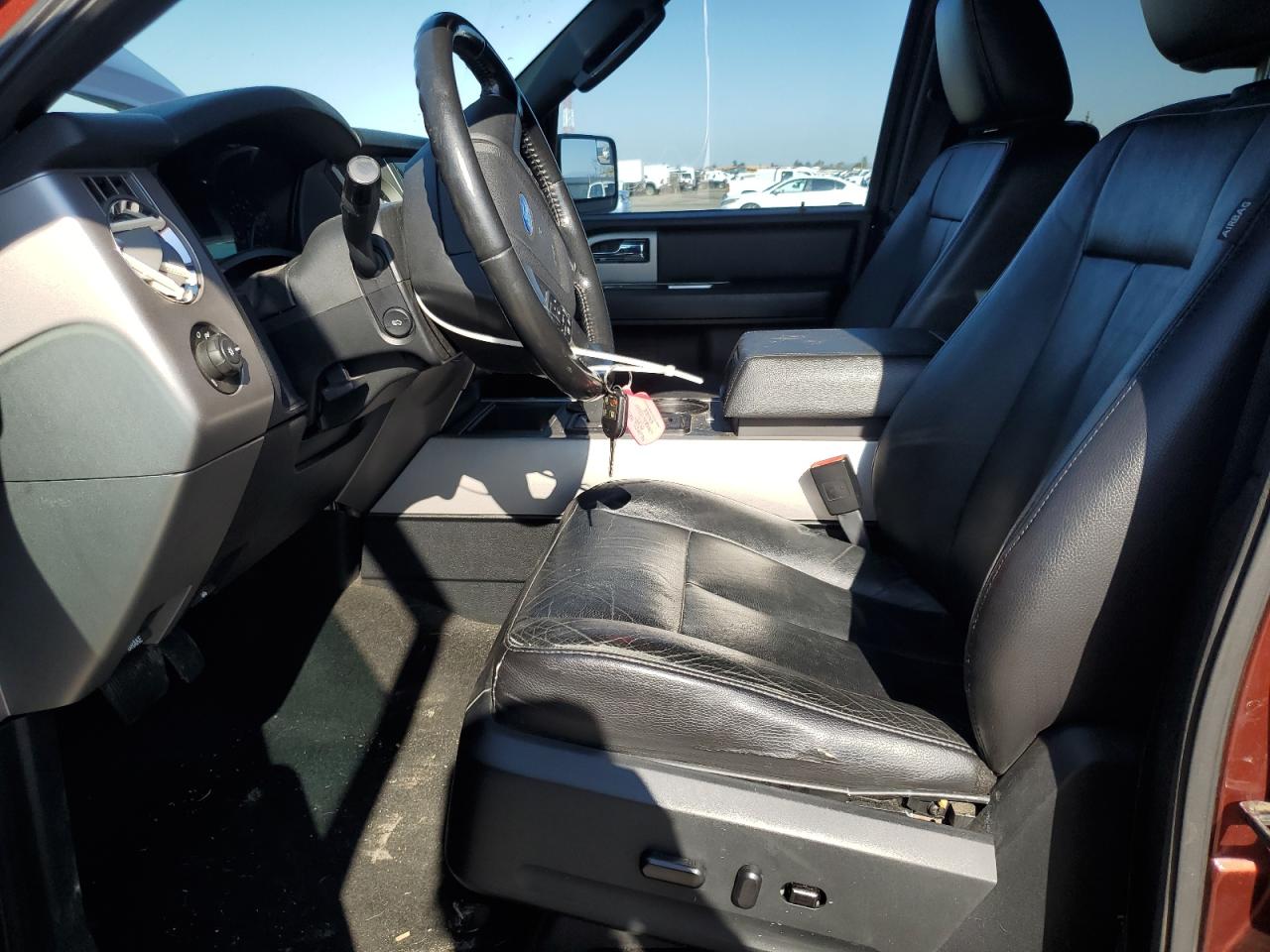 2017 Ford Expedition - Image 7