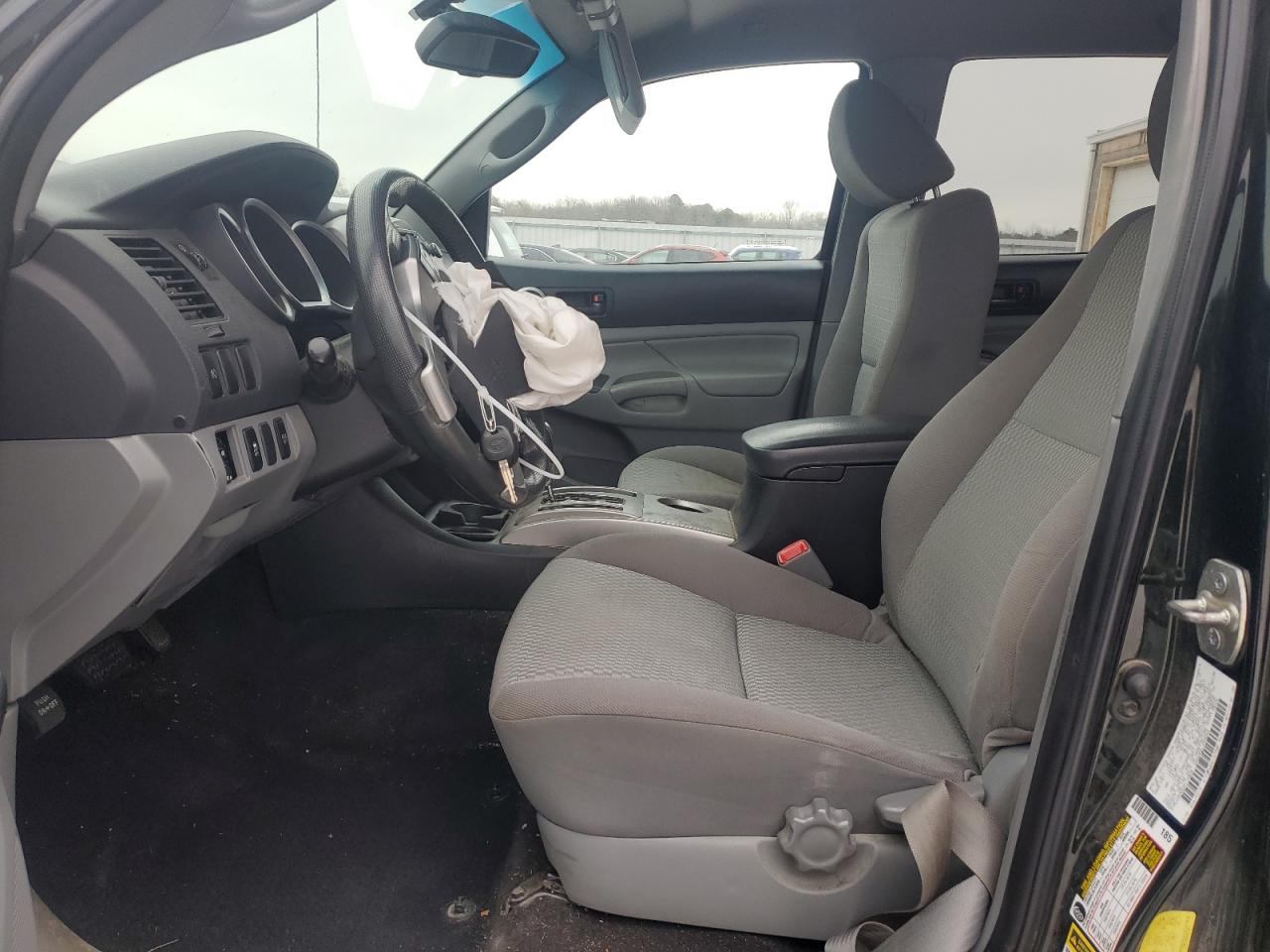 2013 Toyota Tacoma - Image 7
