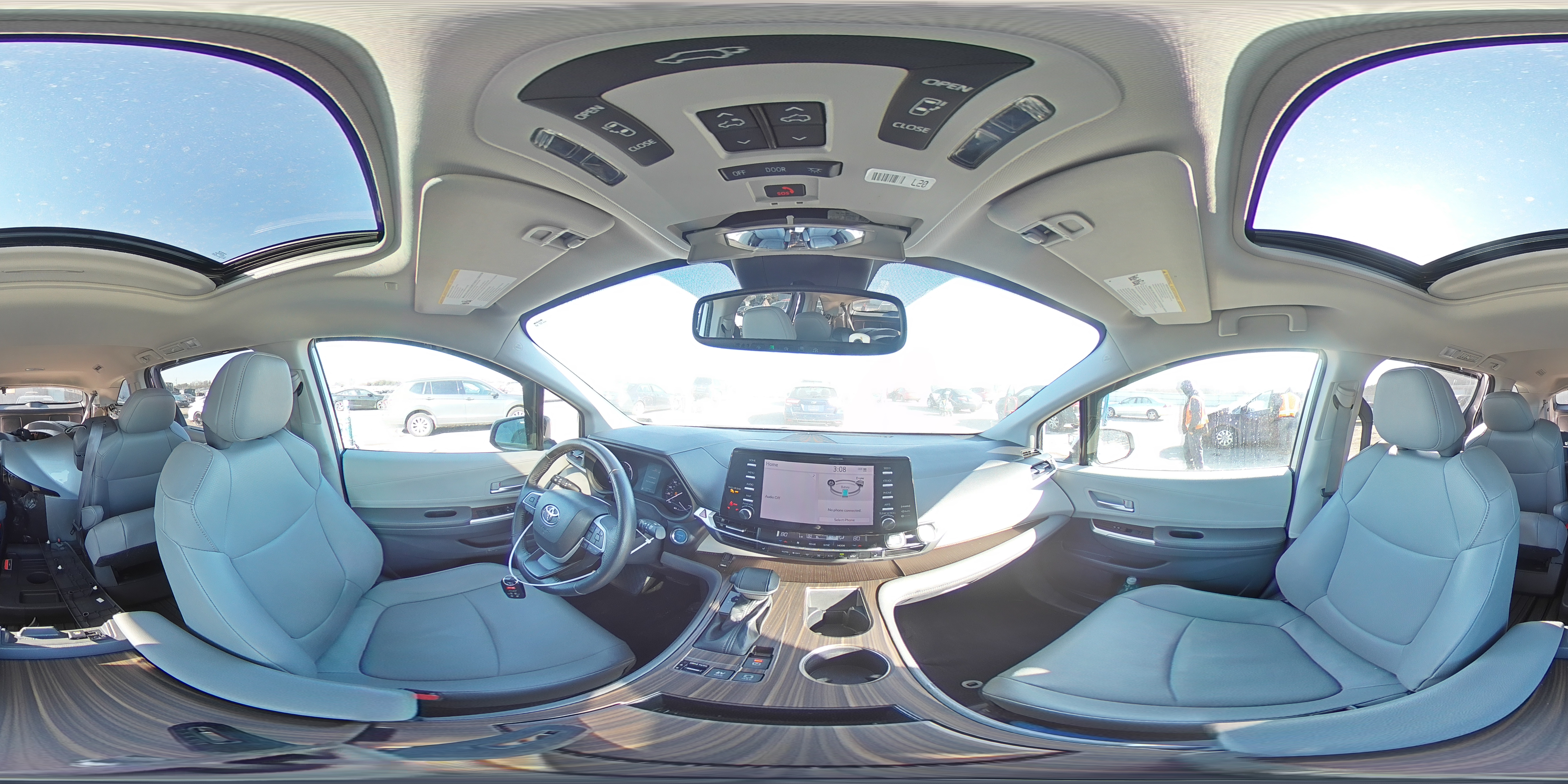 2022 Toyota Sienna - Image 14