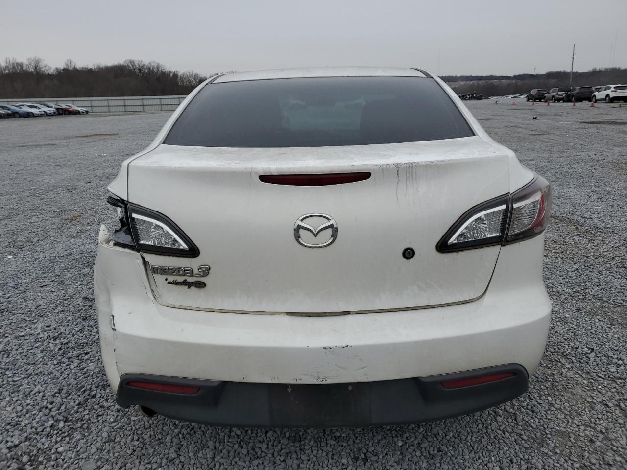 2010 Mazda 3 - Image 6
