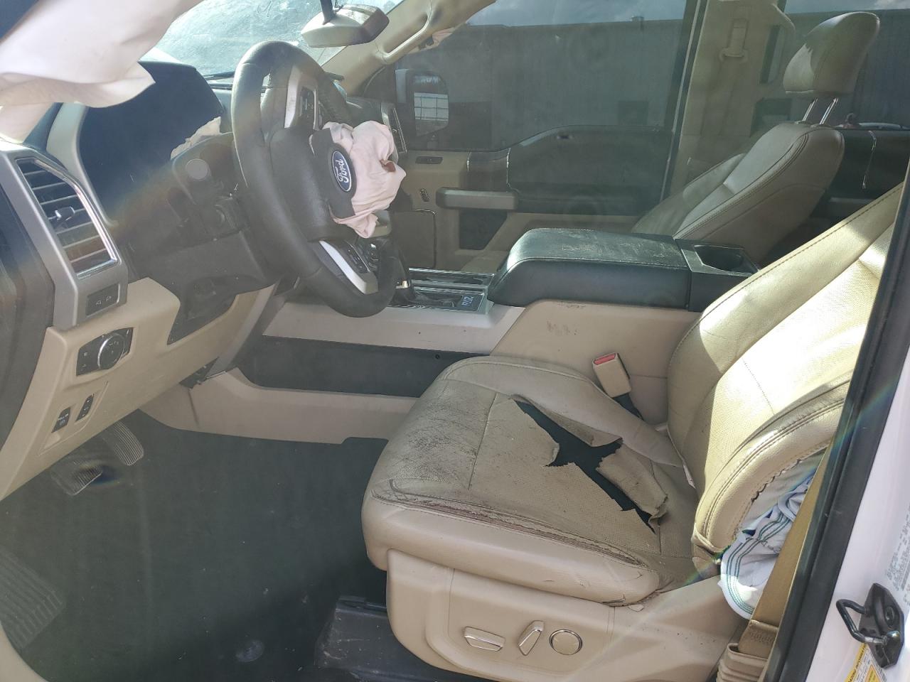 2015 Ford F-150 - Image 7