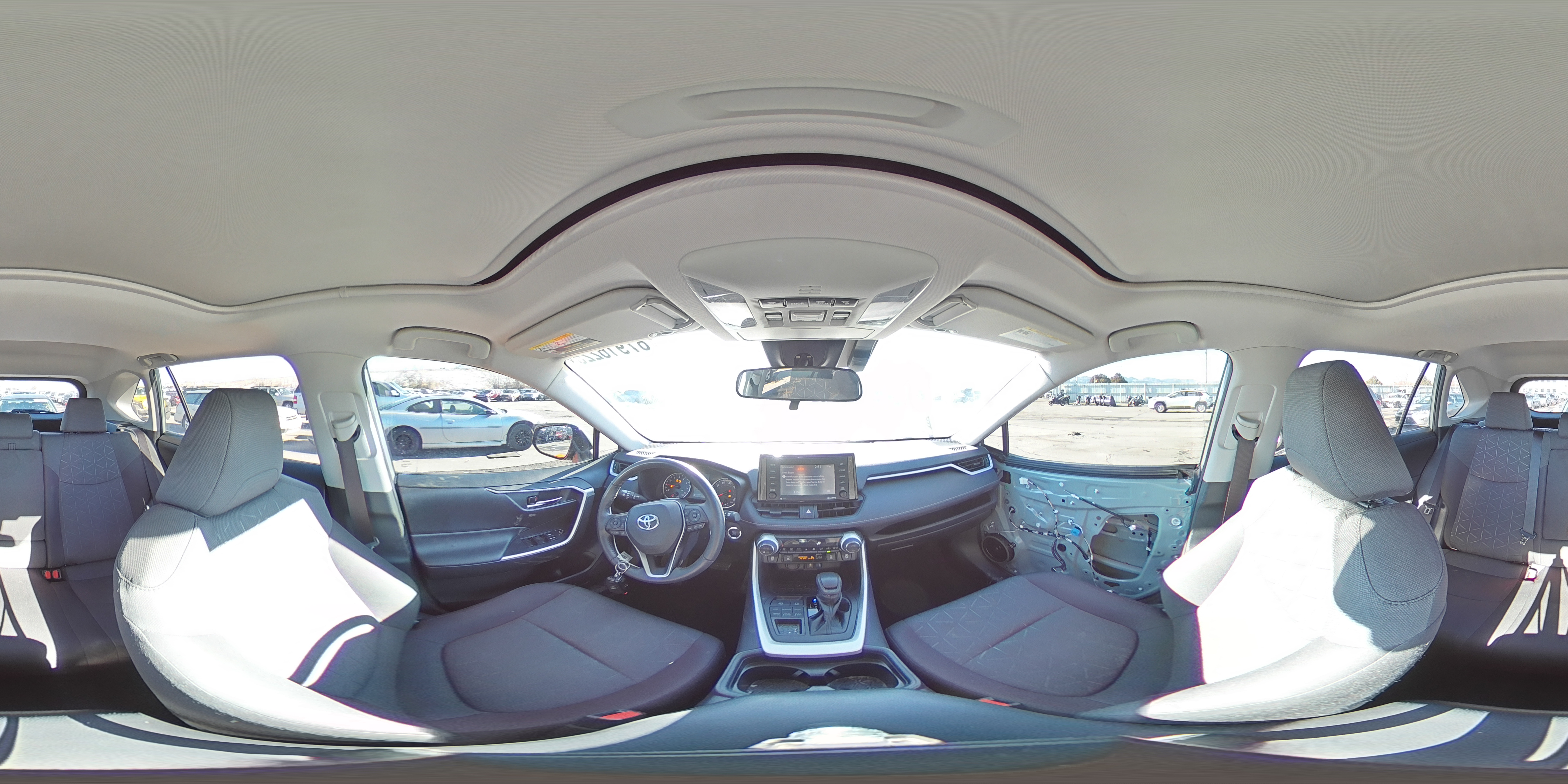 2021 Toyota RAV 4 - Image 16