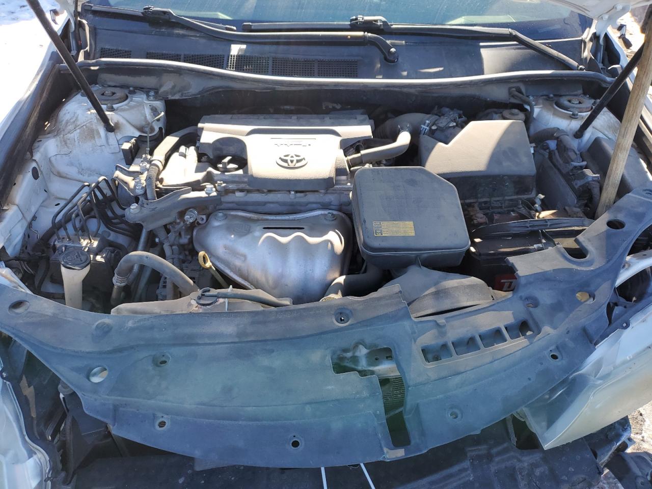 2015 Toyota Camry - Image 11
