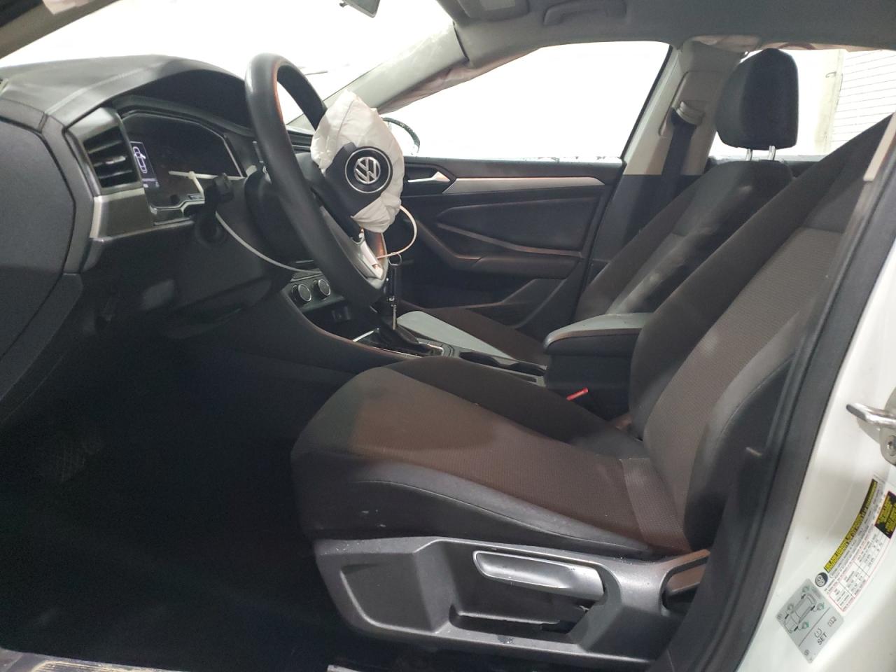 2019 Volkswagen Jetta - Image 7