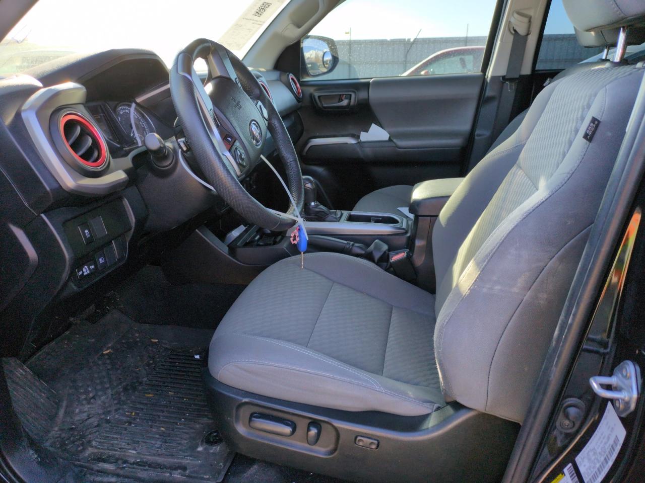 2021 Toyota Tacoma - Image 7