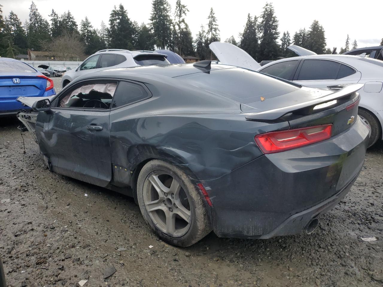2016 Chevrolet Camaro - Image 2