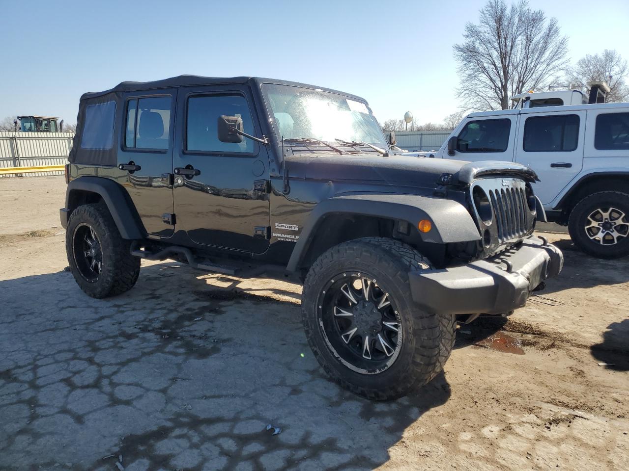 2017 Jeep Wrangler - Image 4