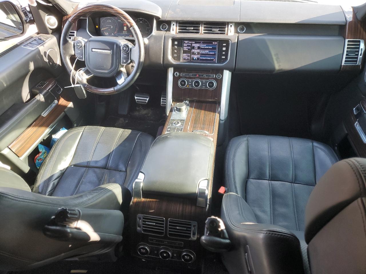 2014 Land Rover Range Rover - Image 8