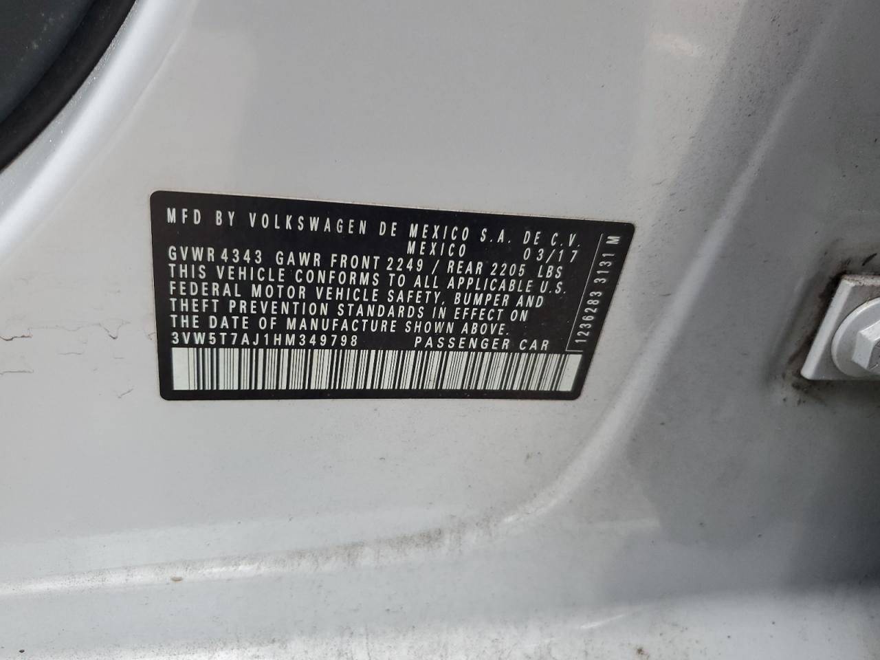 2017 Volkswagen Jetta - Image 12