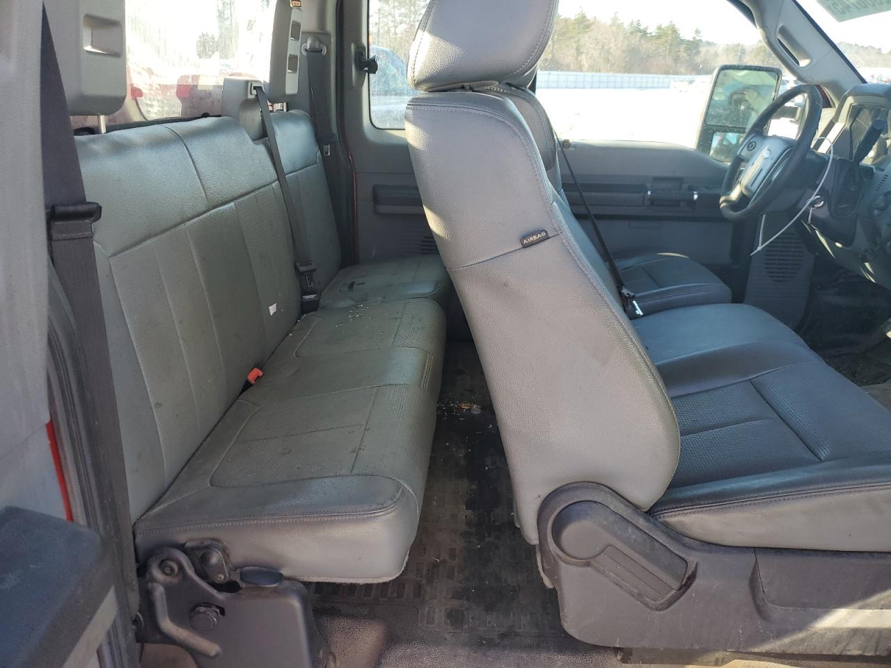 2013 Ford F350 - Image 10