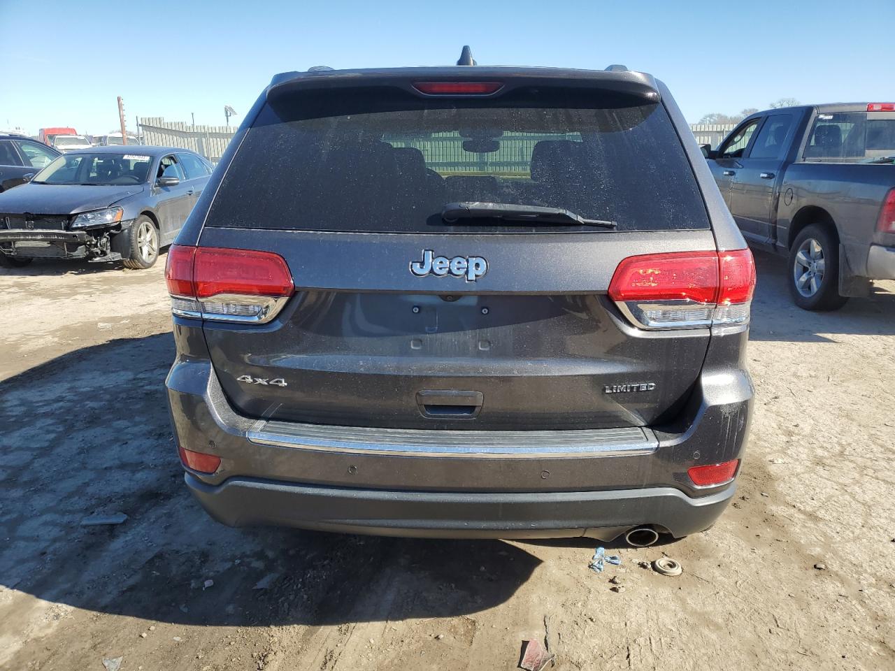 2017 Jeep Grand Cherokee - Image 6