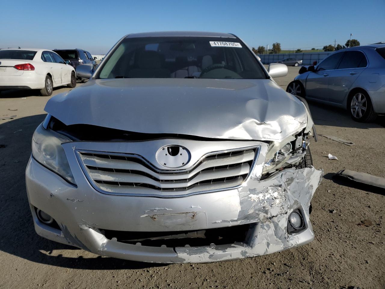 2011 Toyota Camry - Image 5