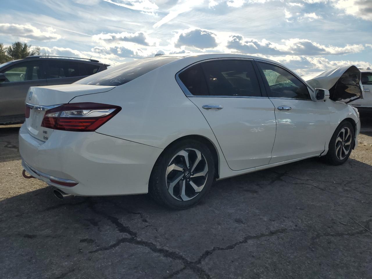 2016 Honda Accord - Image 3
