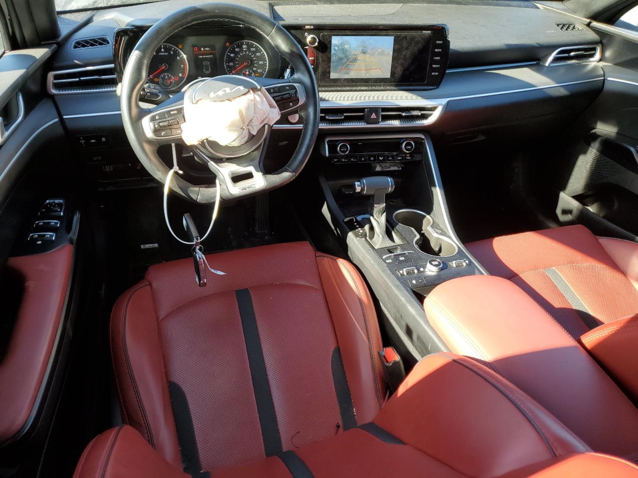 2023 Kia K5 - Image 8