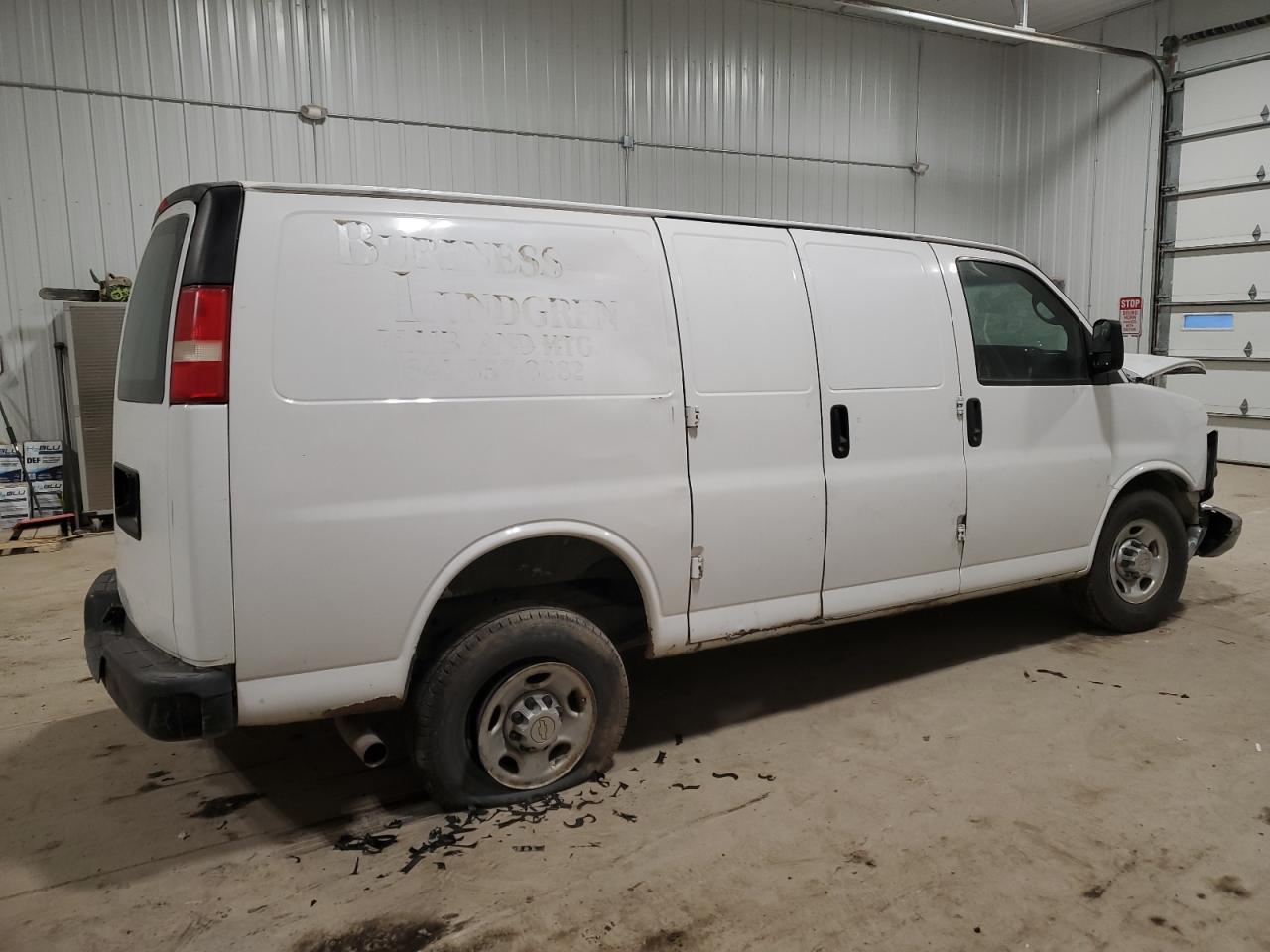 2014 Chevrolet Express - Image 3