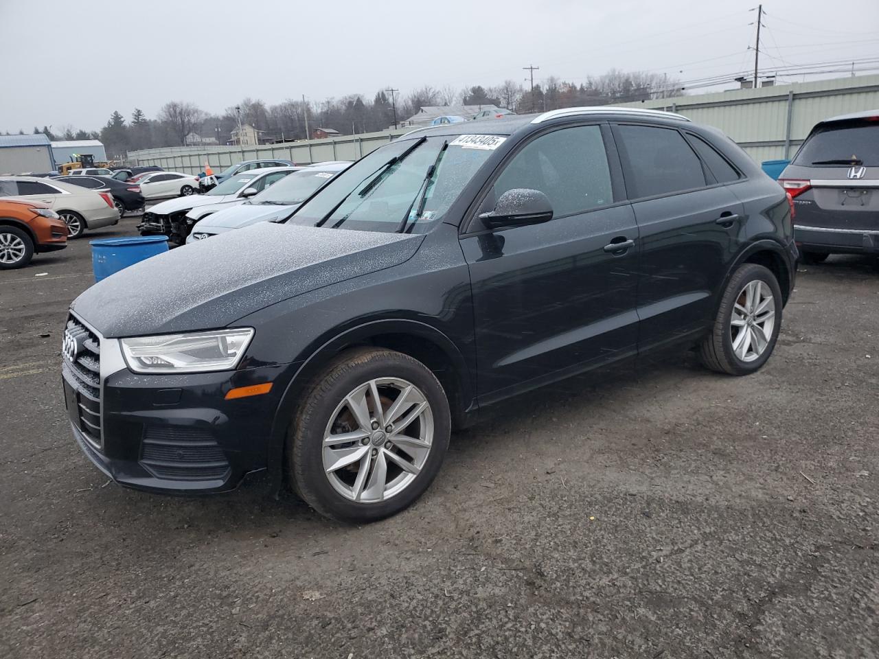 VIN WA1ECCFS7HR009366 2017 AUDI Q3 no.1