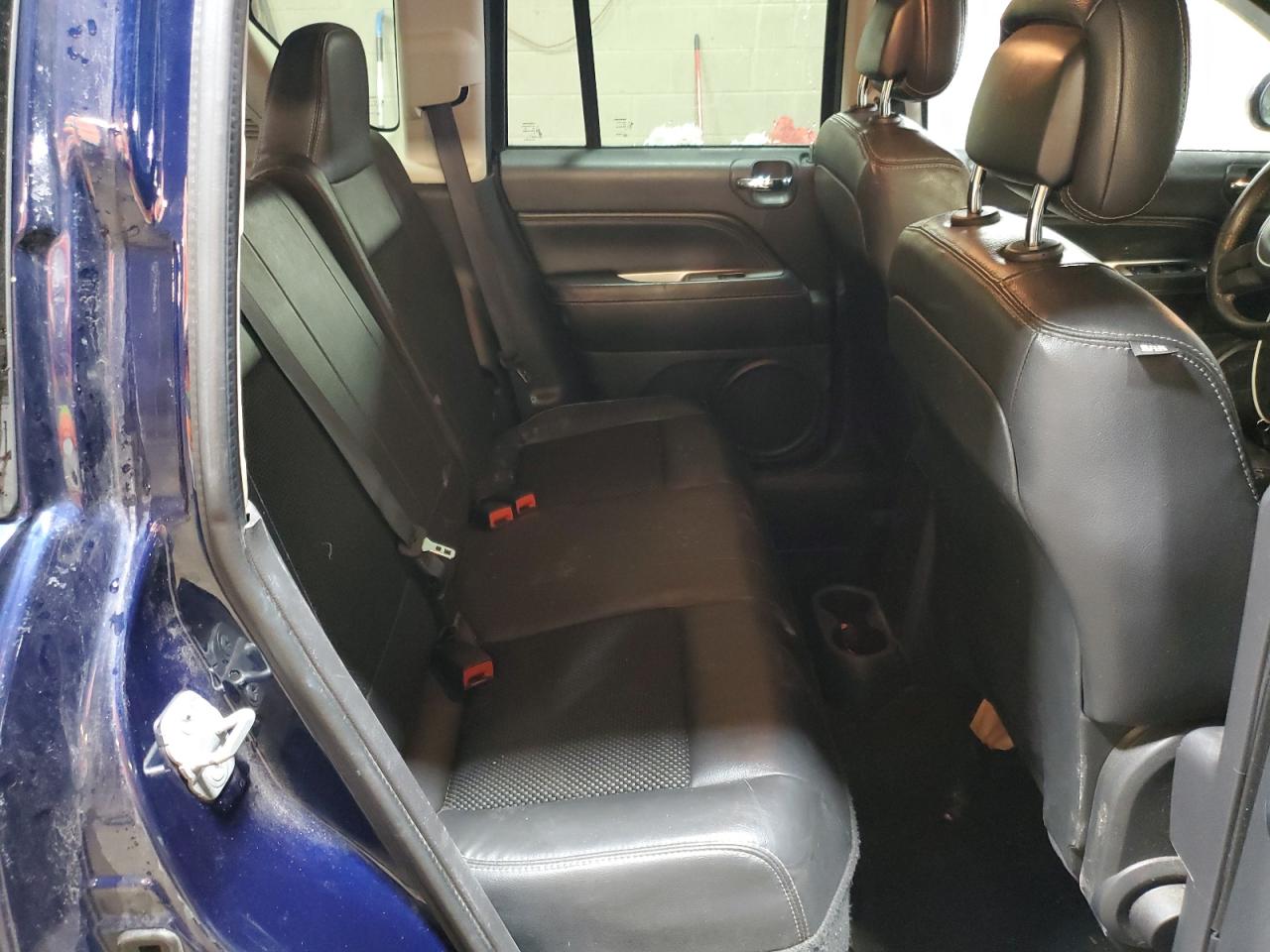 2014 Jeep Compass - Image 11