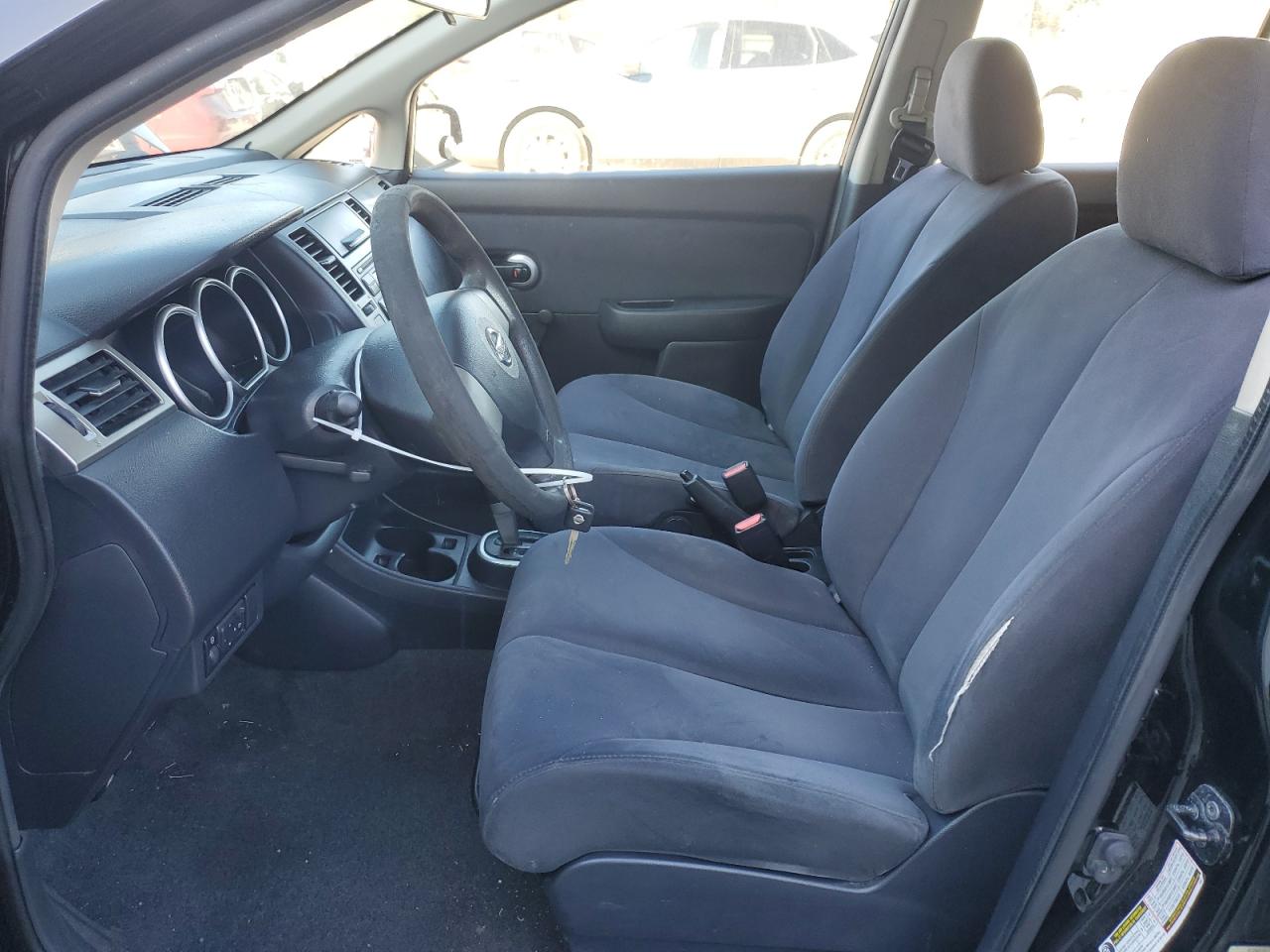 2009 Nissan Versa - Image 7