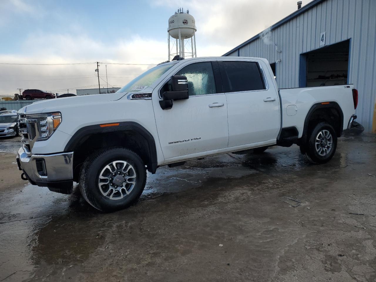 2022 GMC Sierra - Image 1