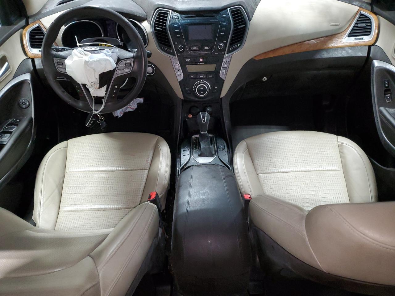 2013 Hyundai Santa Fe - Image 8