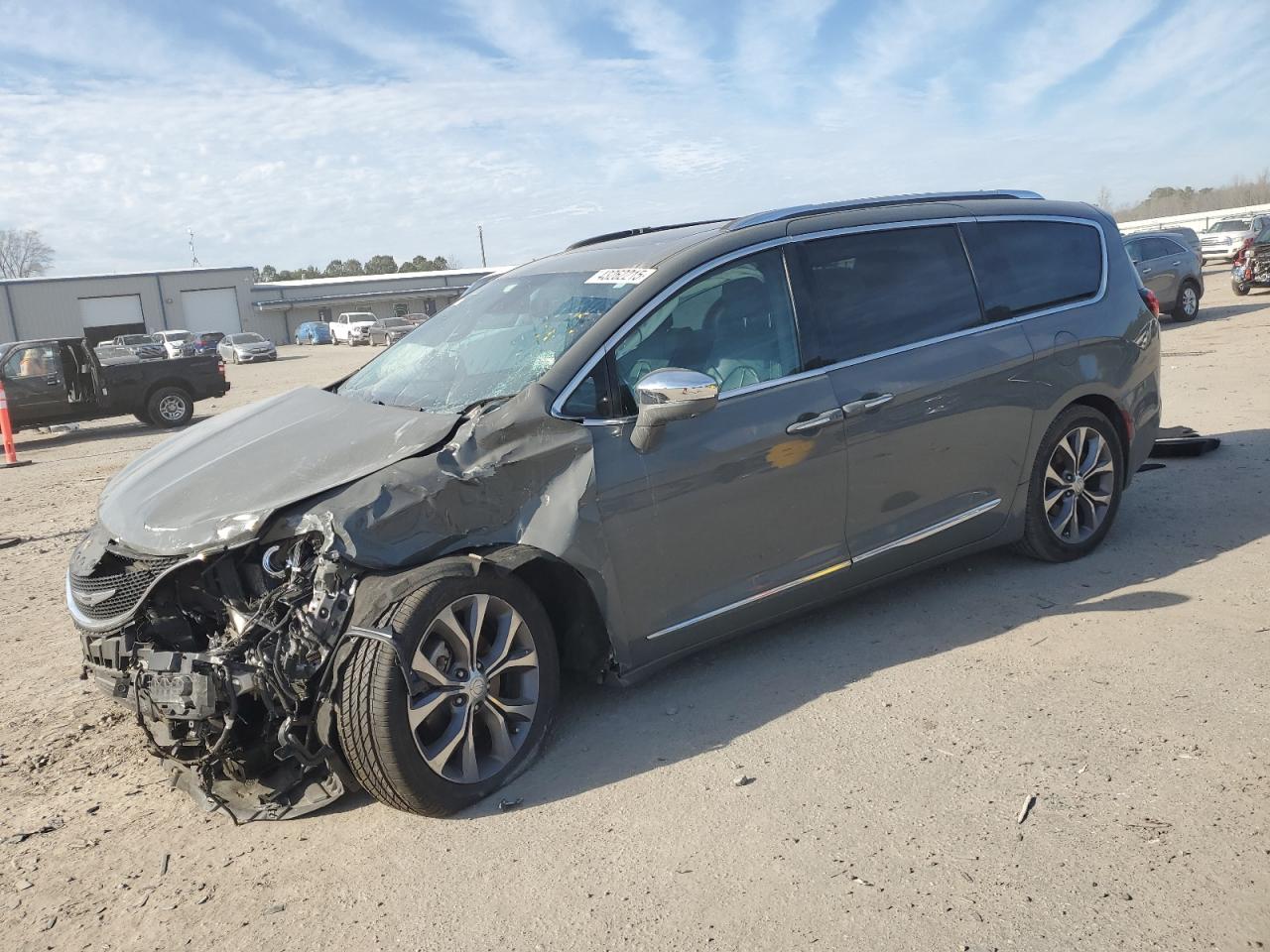 2020 Chrysler Pacifica - Image 1