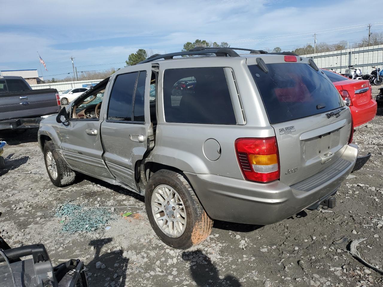 2004 Jeep Grand Cherokee - Image 2