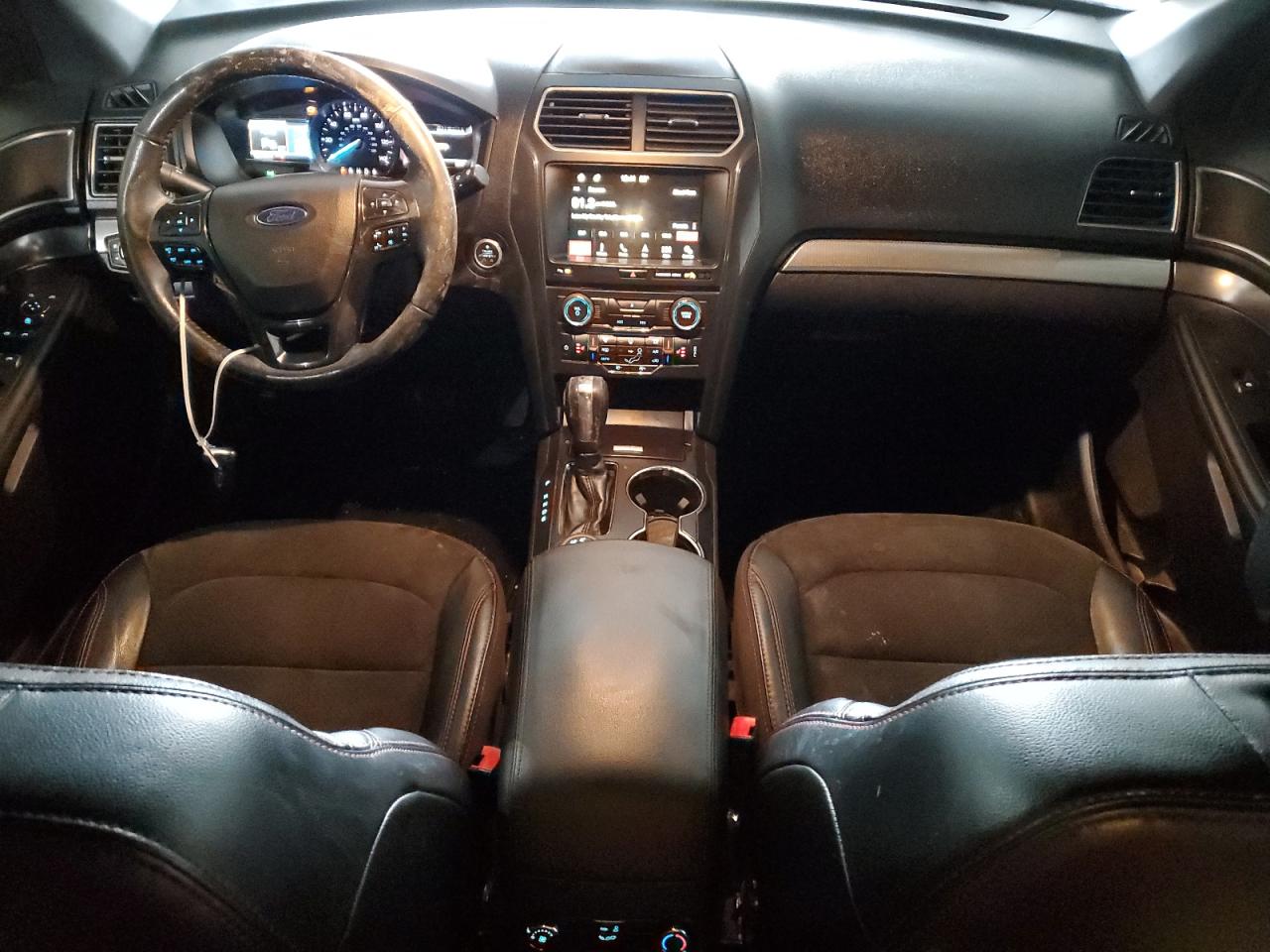 2018 Ford Explorer - Image 8