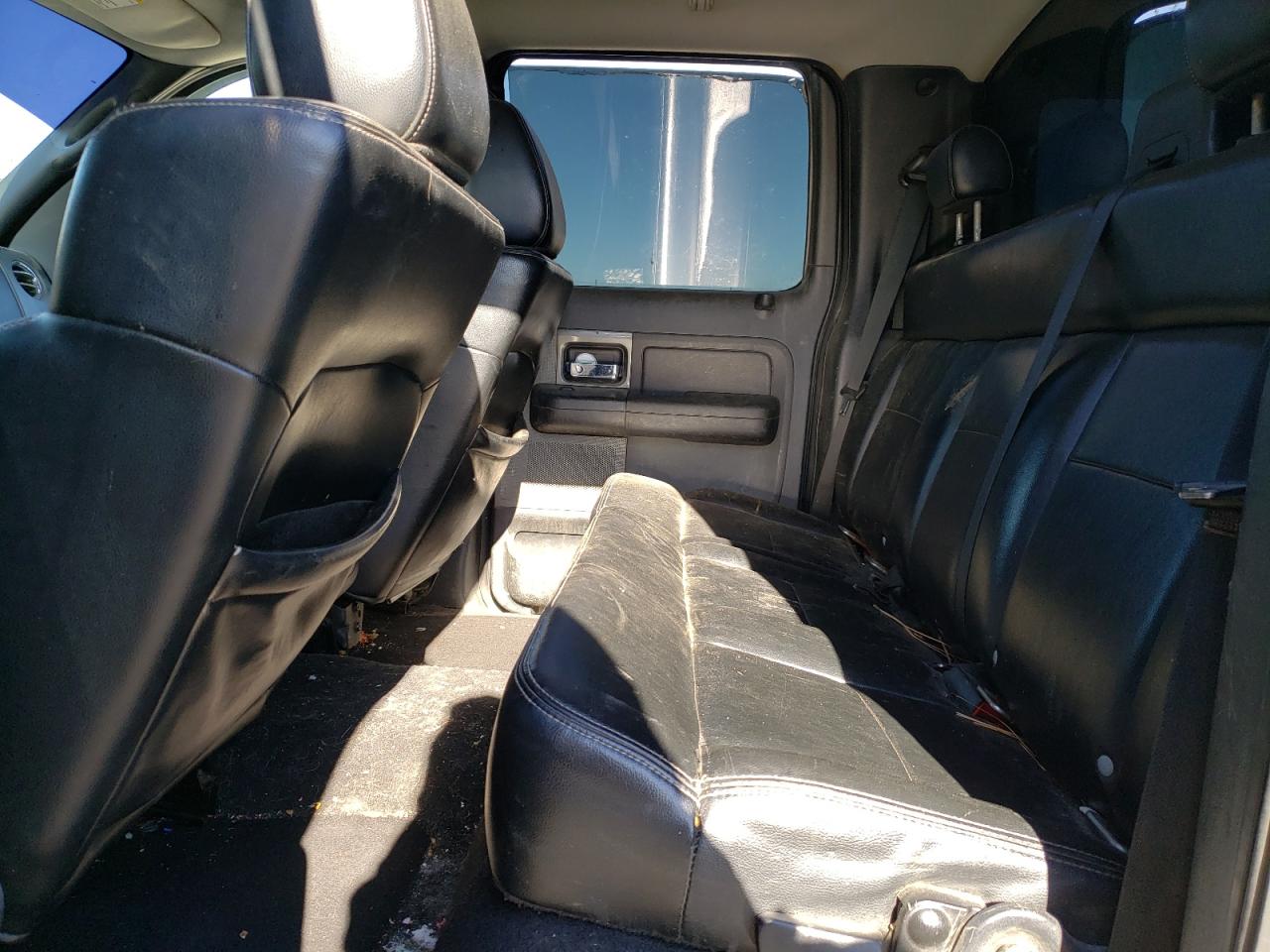 2005 Ford F-150 - Image 10